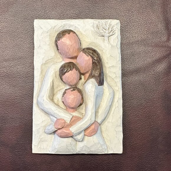Demdaco Willow Tree Family Wall Plaque - Picture 1 of 5